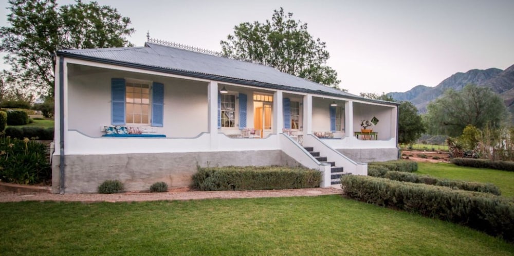 Swartberg Country Manor 47/49