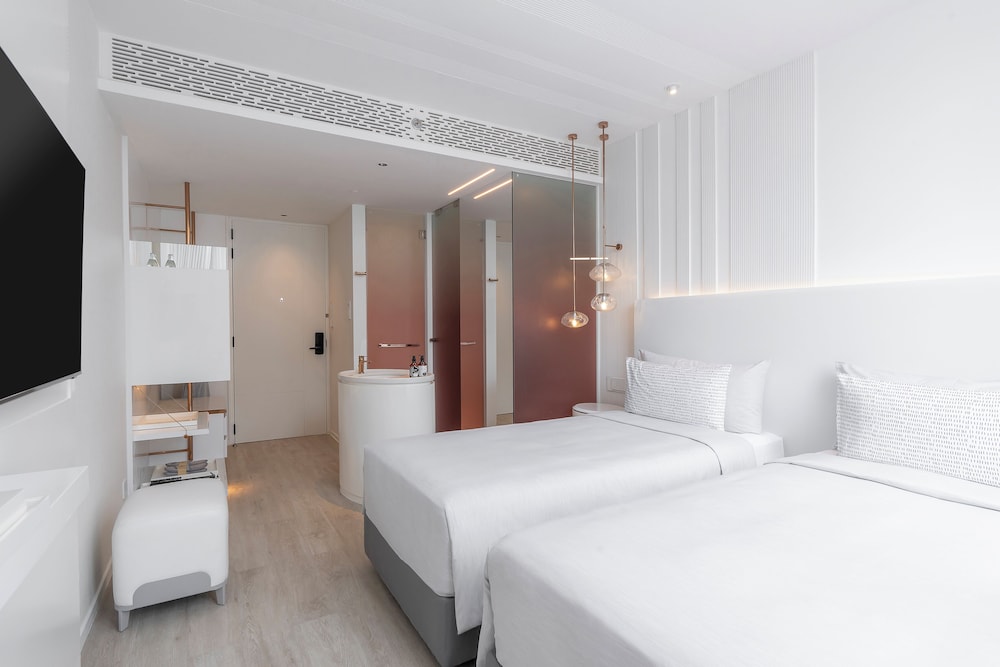 INNSIDE, TWIN BEDS