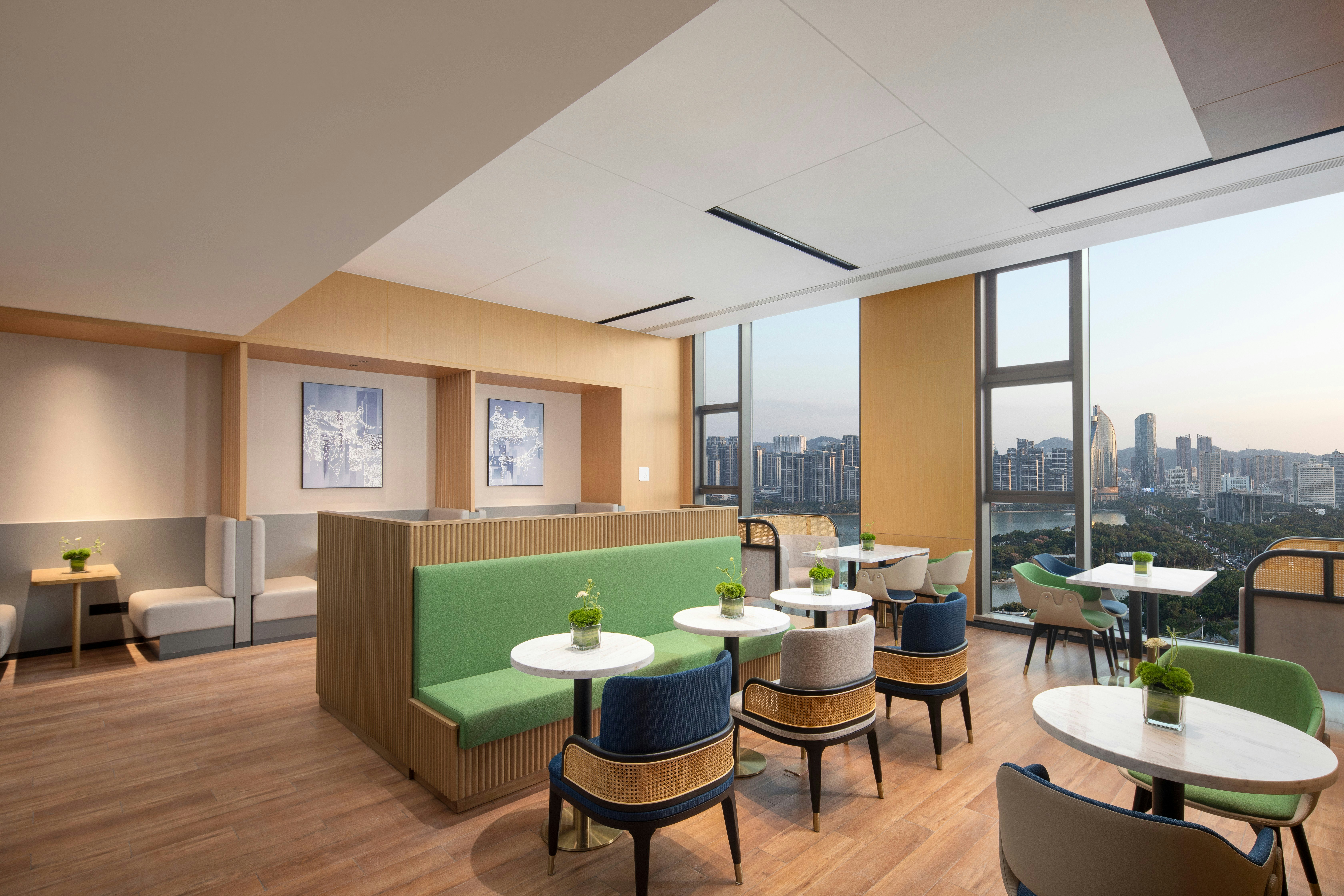 Hilton Garden Inn Xiamen Bailuzhou Park 27/34