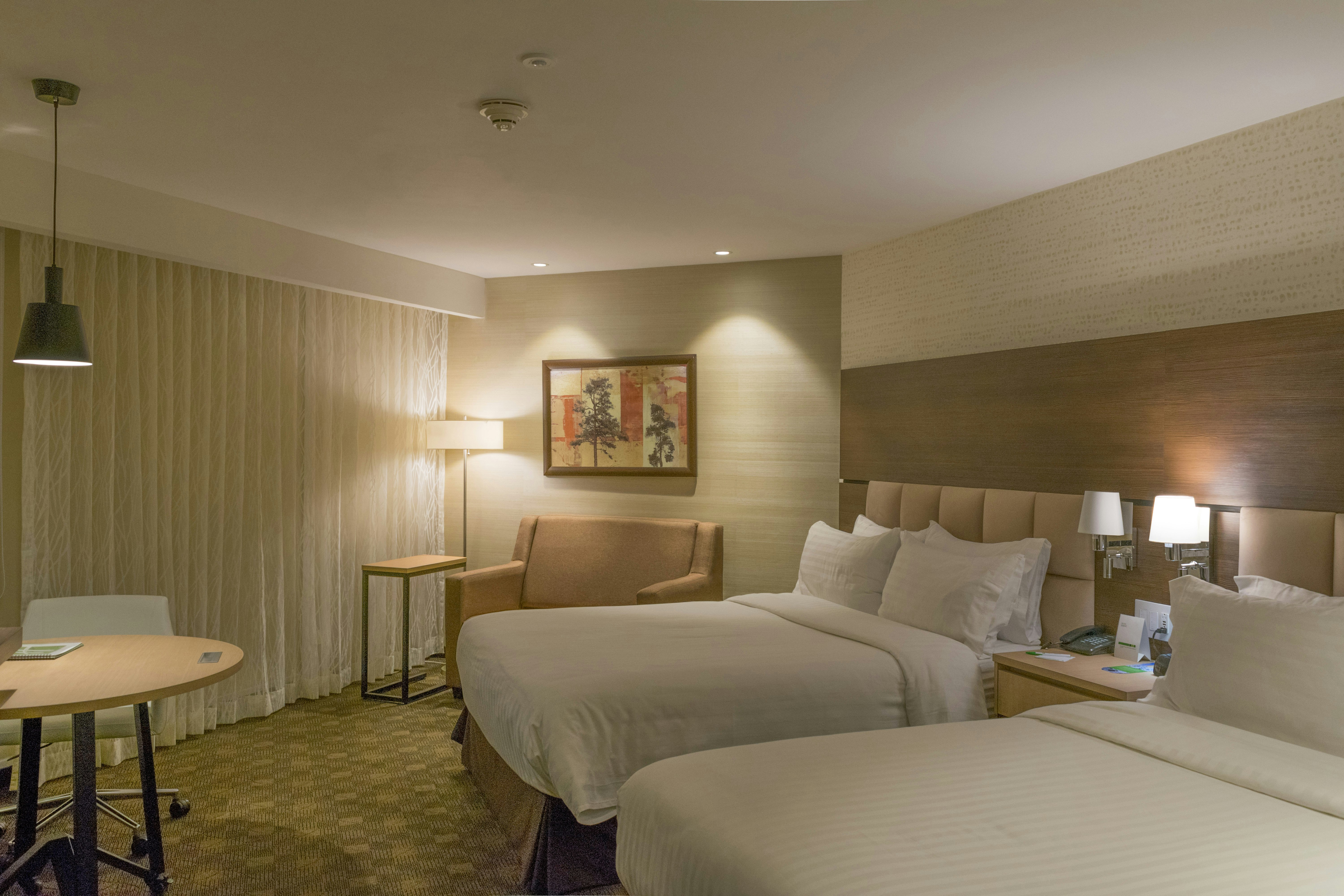HOLIDAY INN GUATEMALA 35/78
