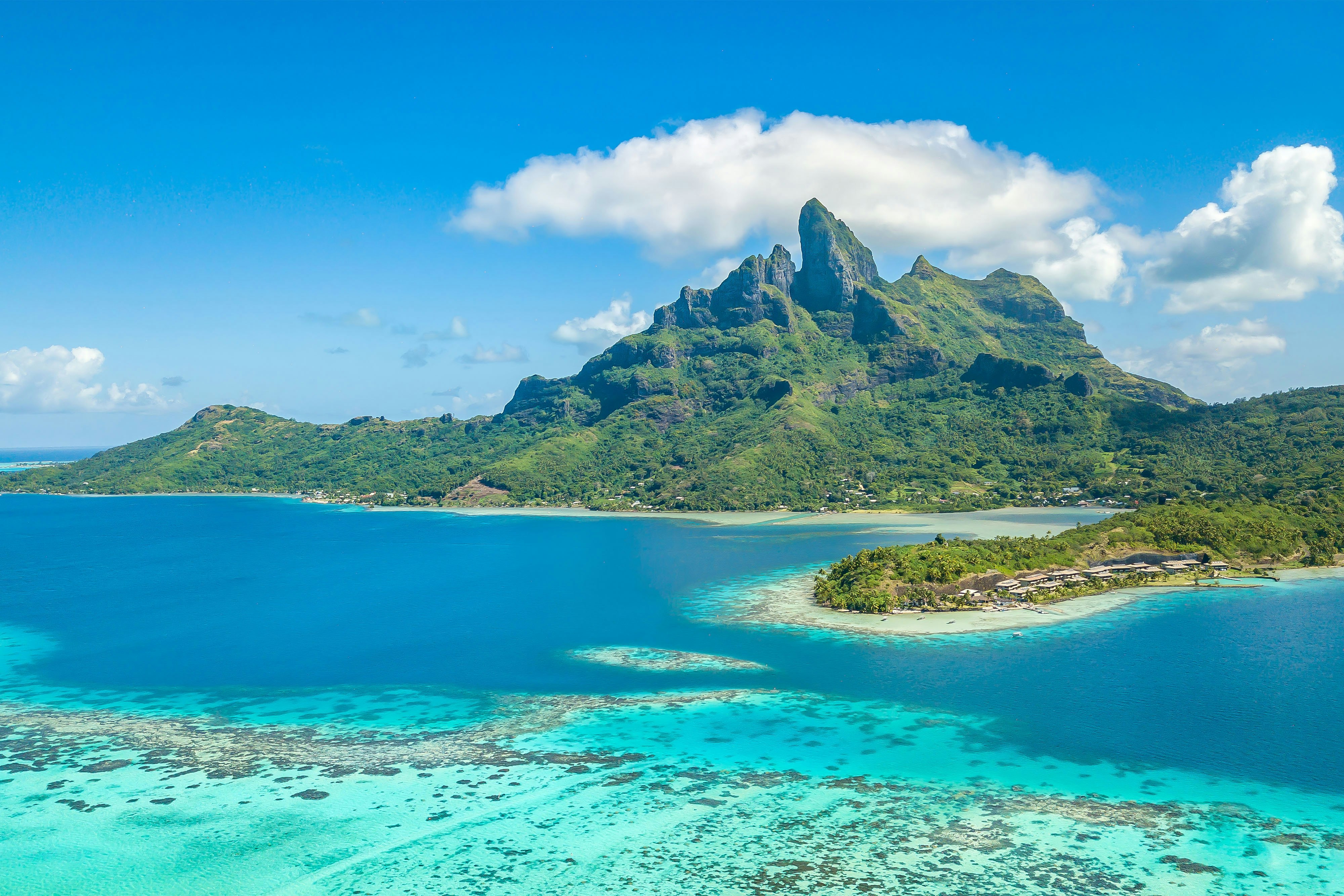 The St Regis Bora Bora Resort 81/84