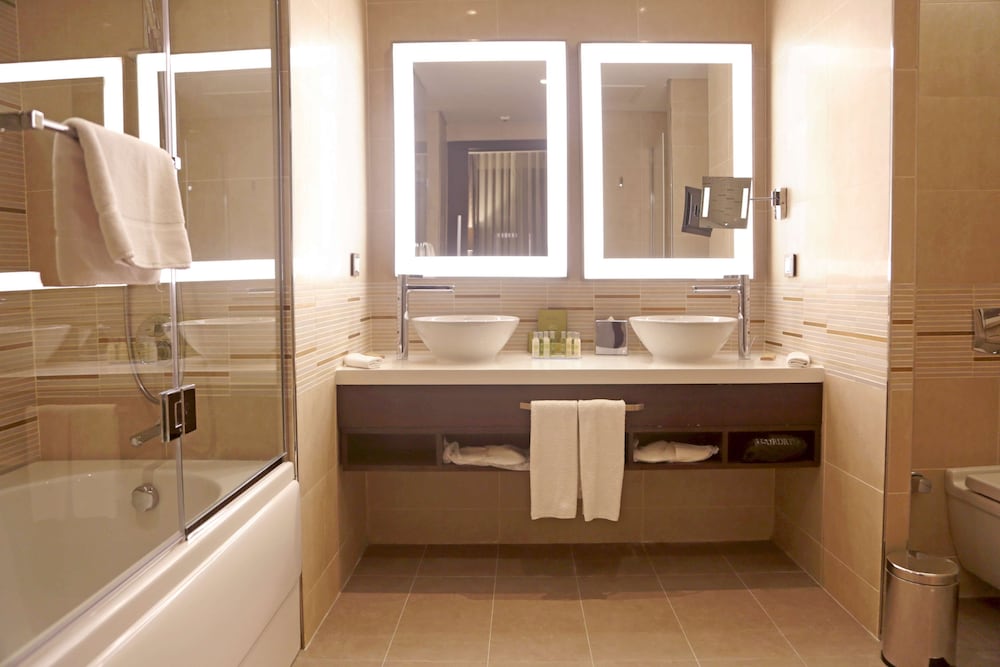 Doubletree By Hilton Istanbul Umraniye 28/63