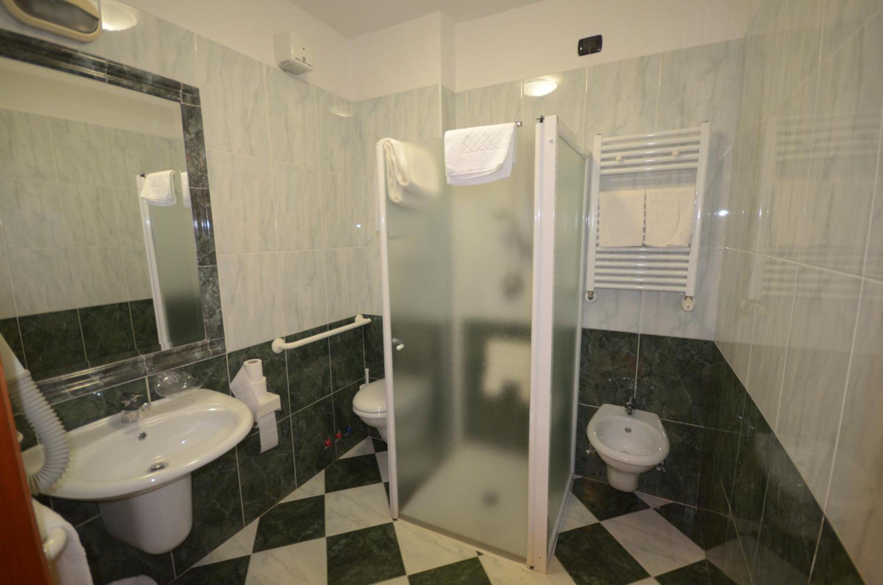 Room, Double Bed, Balcony, San Giovanni Rotondo Palace 8/10