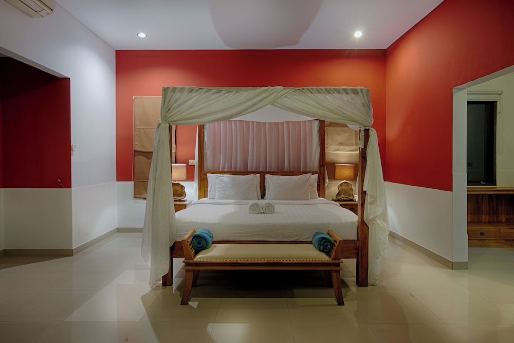 3 BEDROOMS, BALINESE, VILLA