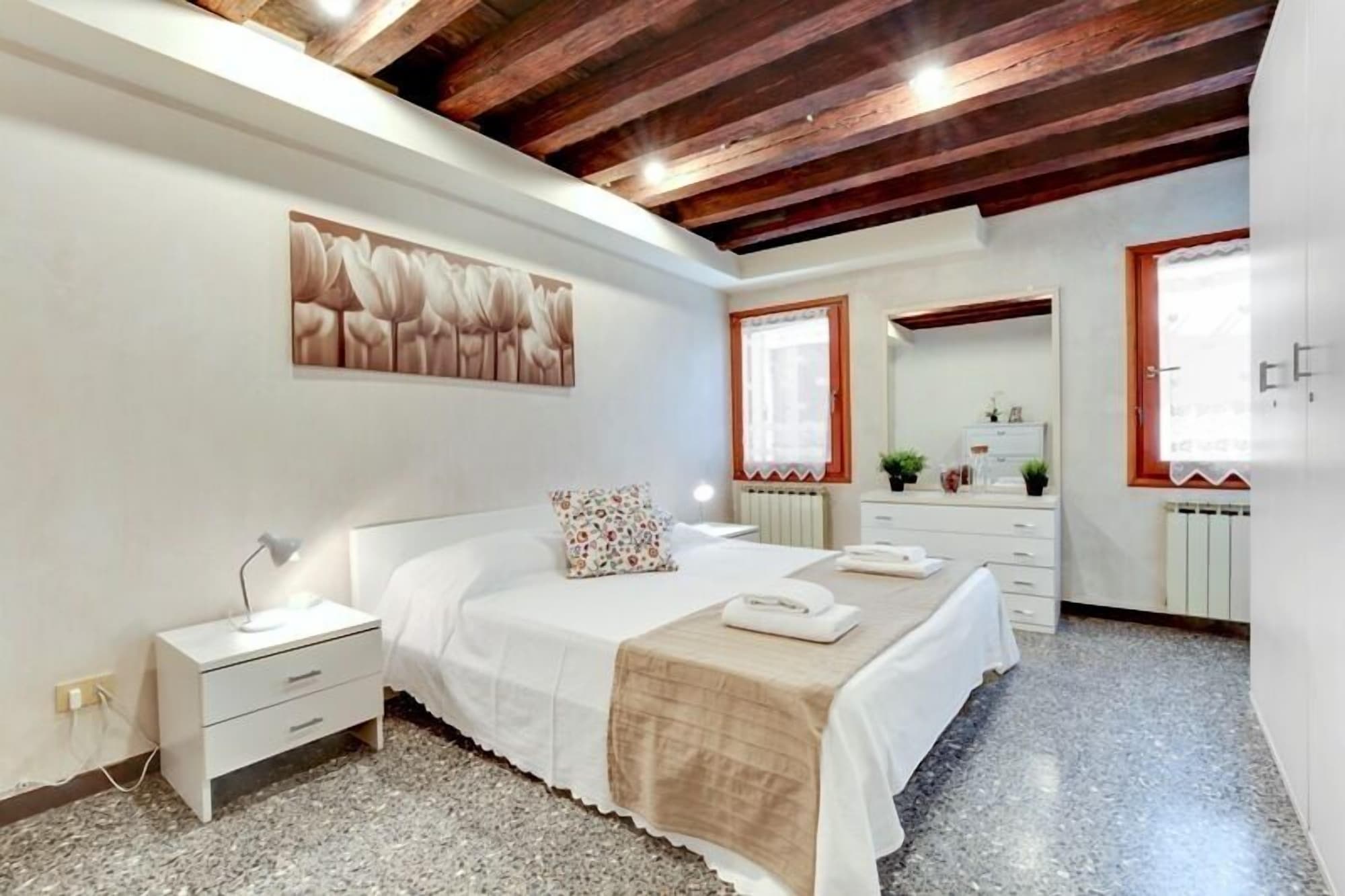 1 BEDROOM, APARTMENT