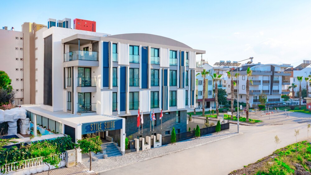 Stile Suite Marine Hotel 8/50