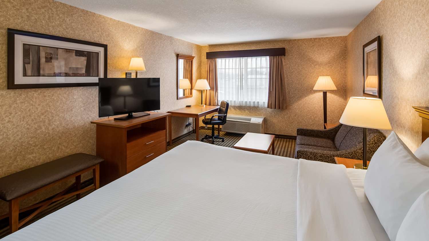 Best Western Rama Inn 12/42