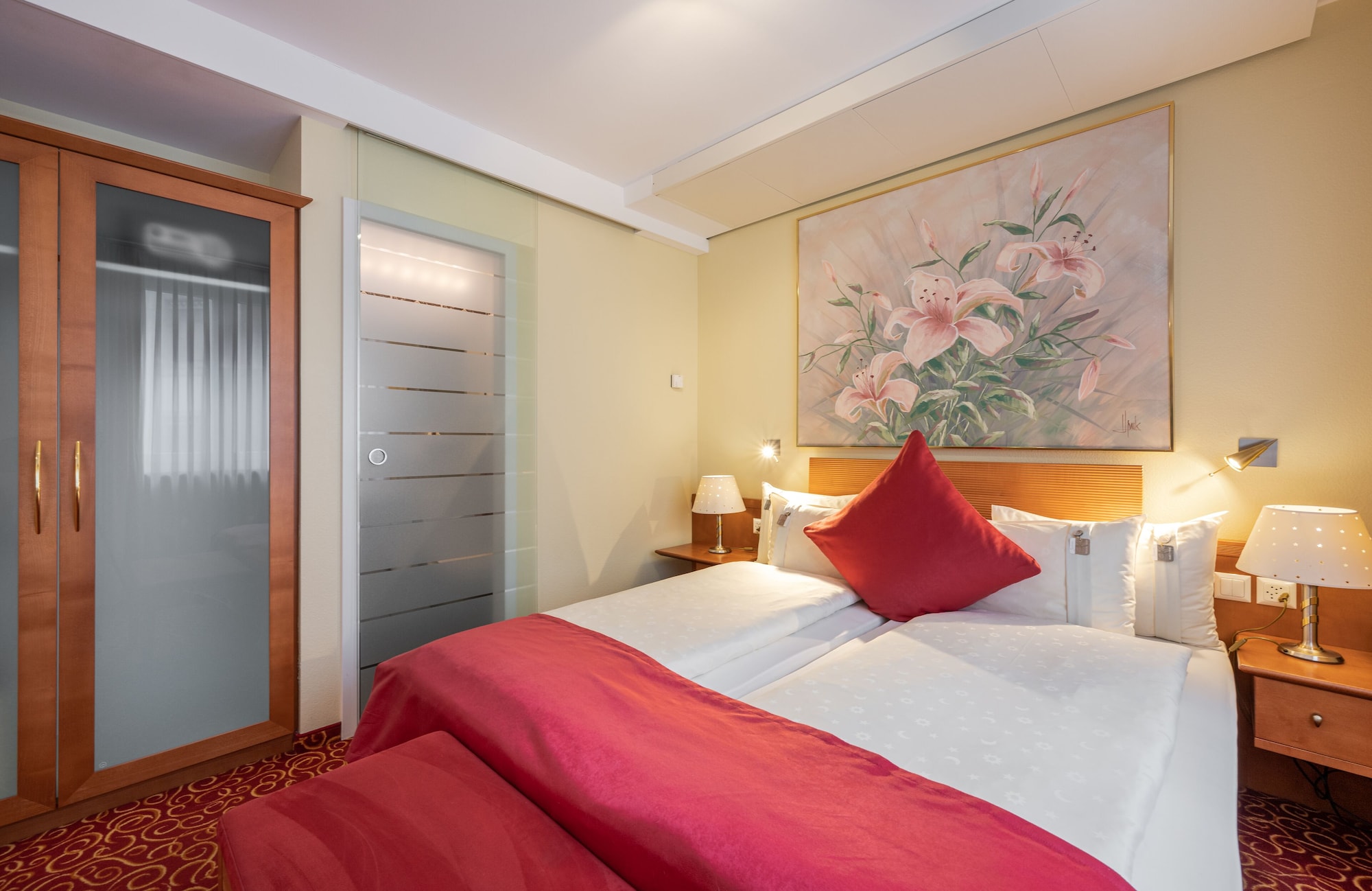 SUPERIOR, TWIN BEDS