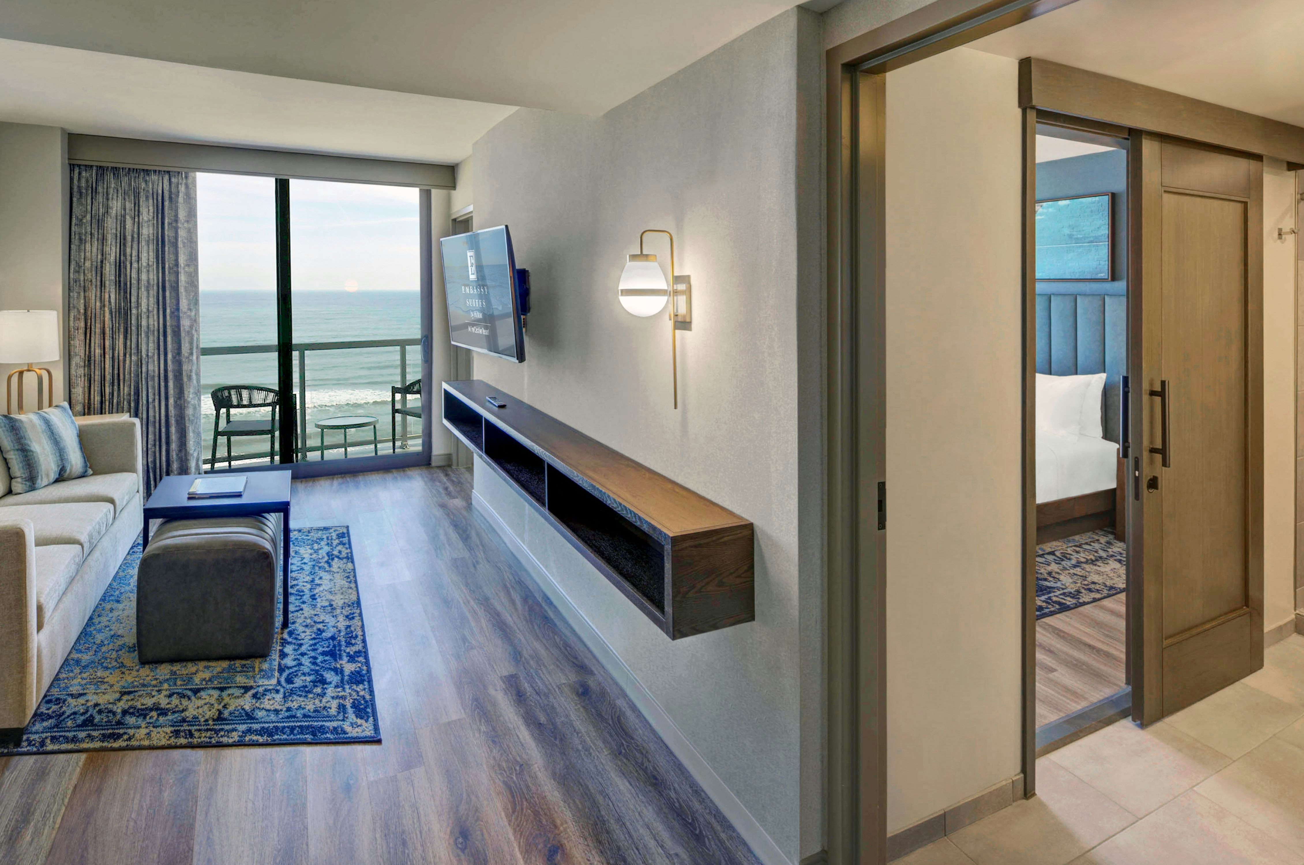 Suite, King Bed, Ocean Front