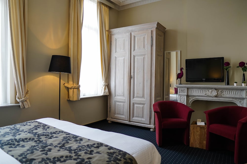 Hotel De Flandre 18/32