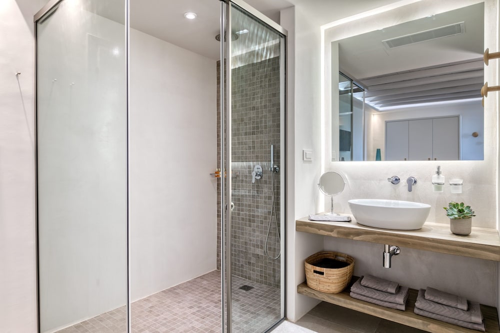 M Mykonos Villas 45/50