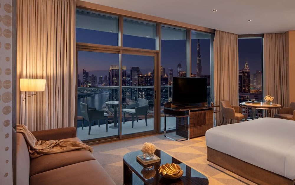 Hyde Hotel Dubai 40/80