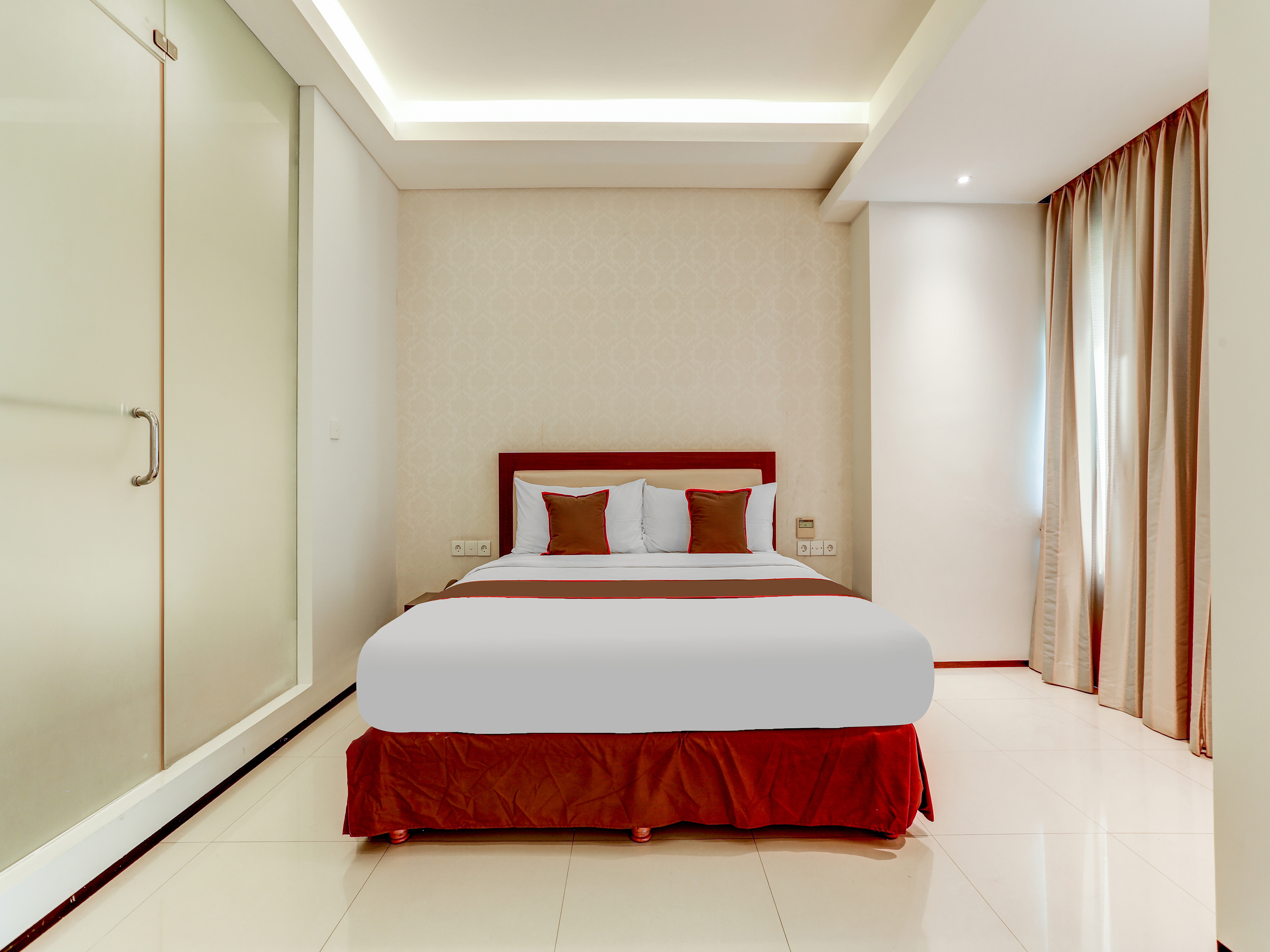 SUITE, DOUBLE BED