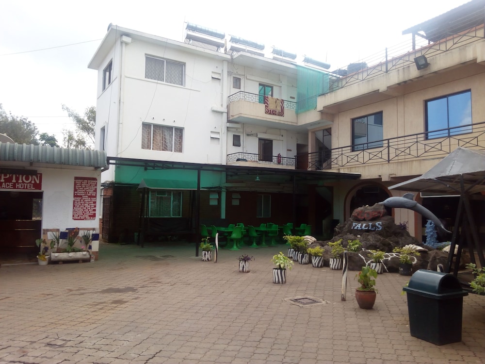 Nairobi Glory Palace Hotel Ltd 1/50