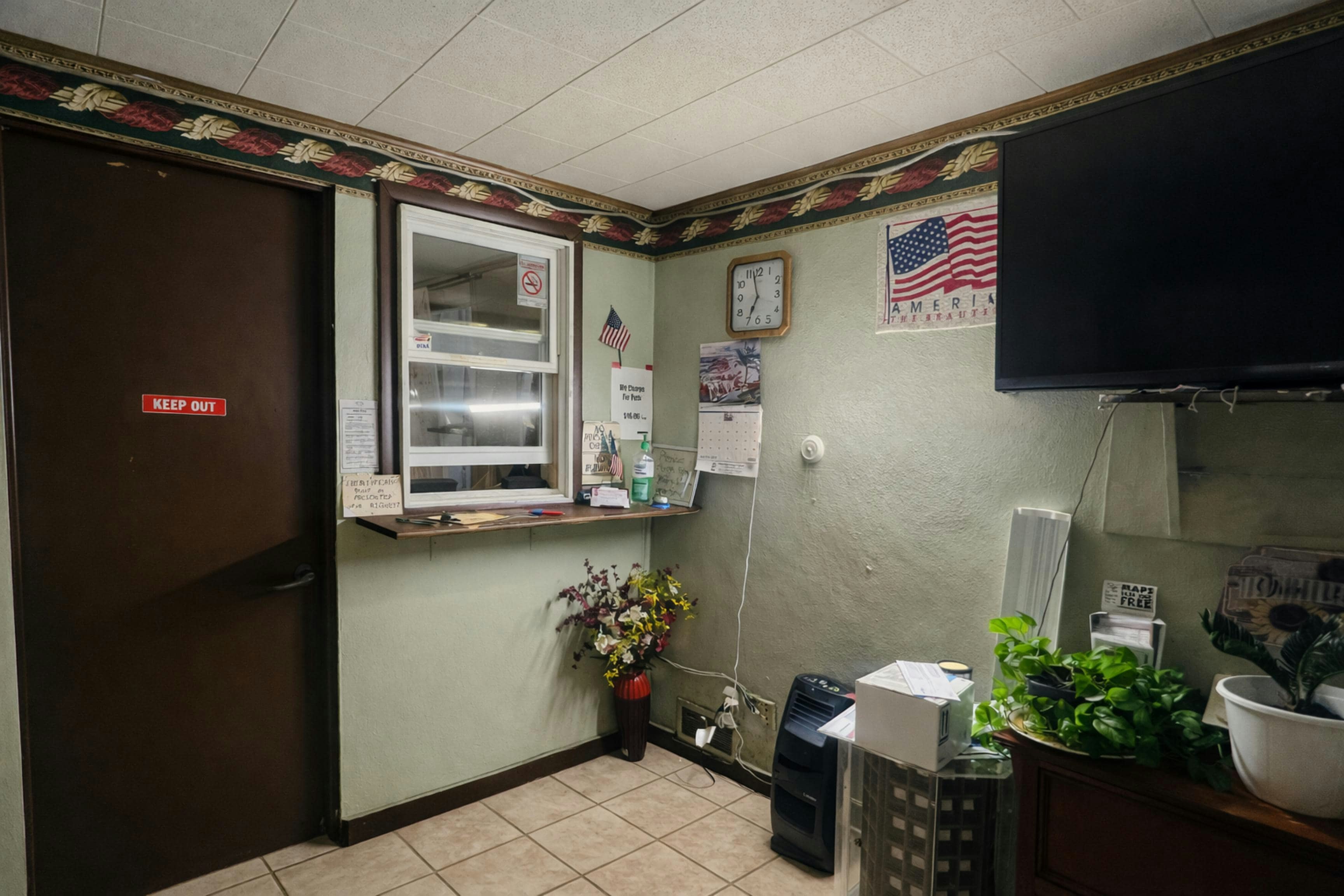 Sparta Motel Near St. Louis / Mississippi River IL 7/27