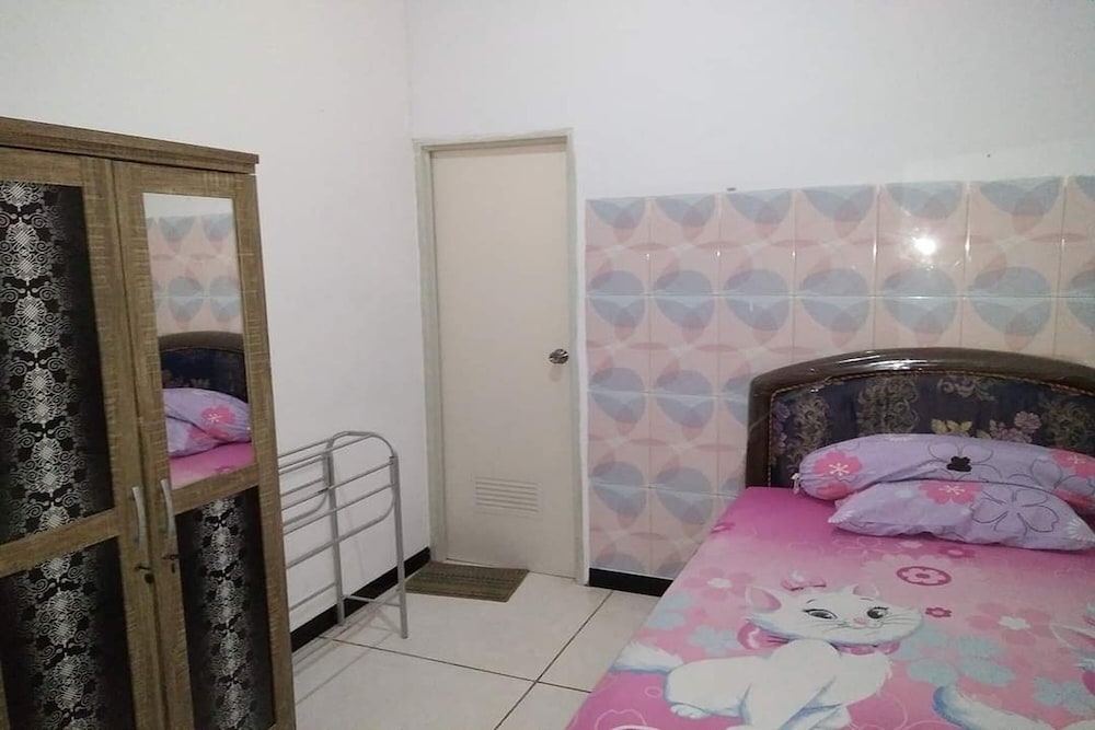 Ganeta Homestay Syariah by ZUZU 14/20