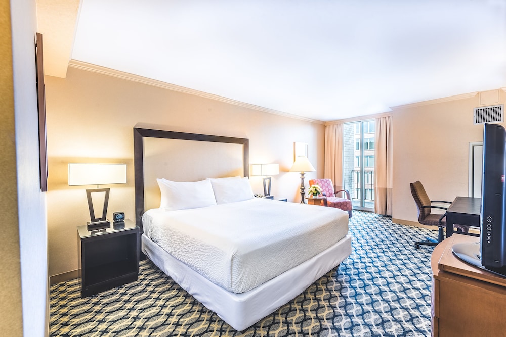 One Washington Circle DC, Tapestry Collection by Hilton 8/45