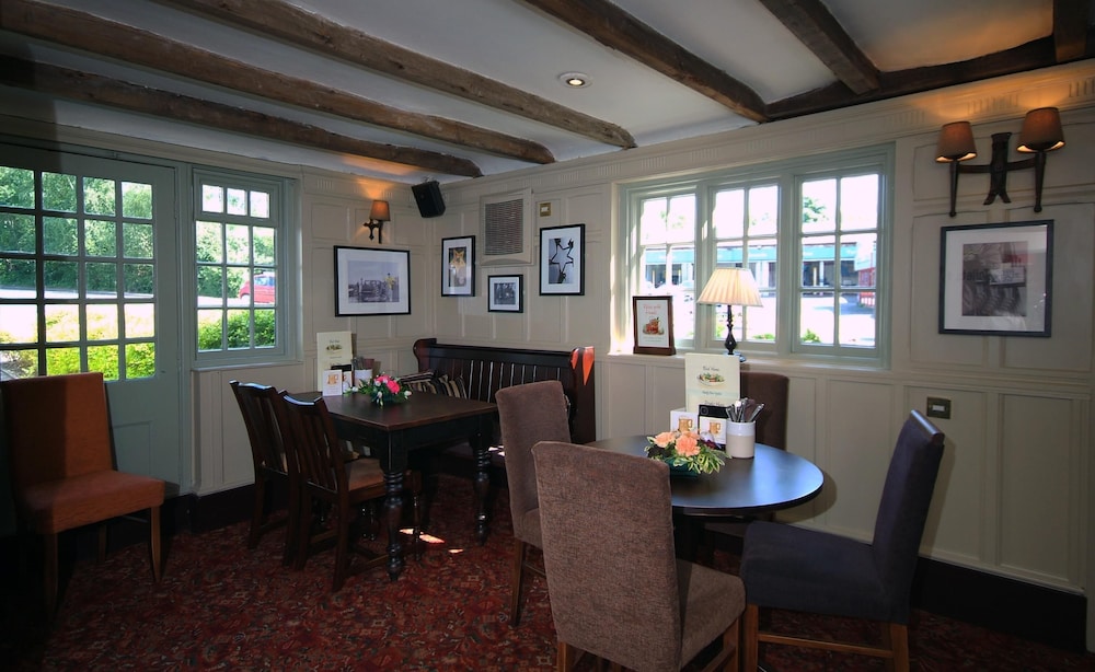 Premier Inn East Grinstead 26/32
