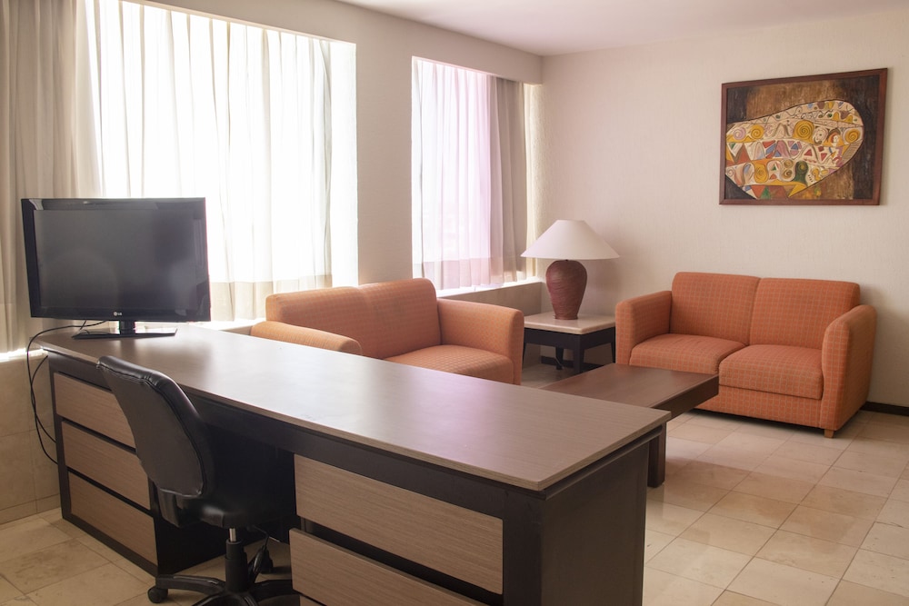 Ramada by Wyndham Hola Culiacan 28/45