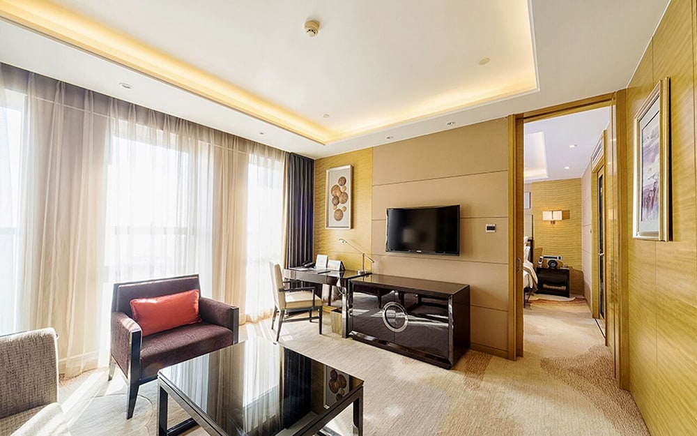 Pullman Wuxi New Lake 44/73