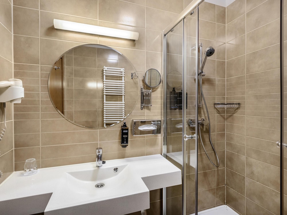 Mercure Szekesfehervar Magyar Kiraly 61/64