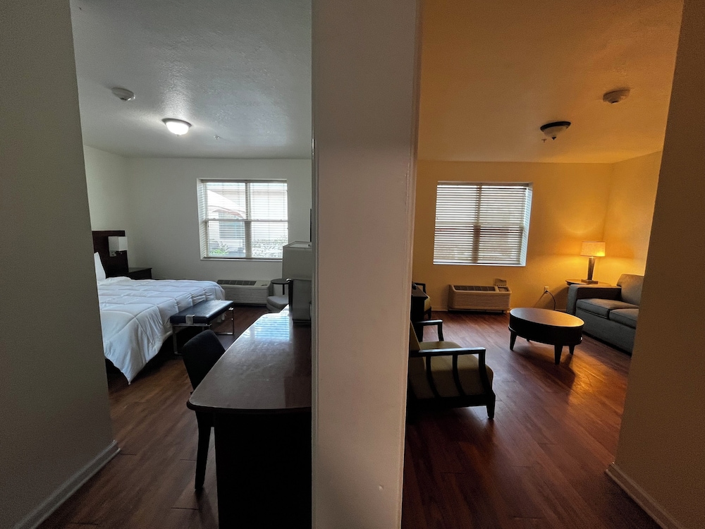 The View Hotel, Trademark Collection by Wyndham 9/42