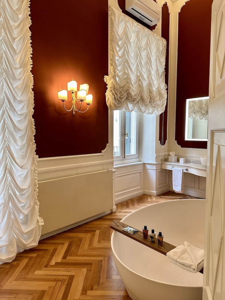 Palazzo Monga Boutique Guesthouse 22/66
