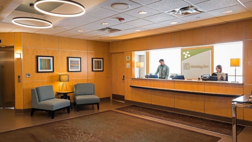 Holiday Inn St. Paul Downtown 13/74