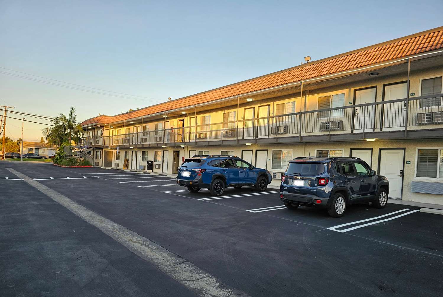Travelodge by Wyndham Fullerton Near Anaheim 30/38