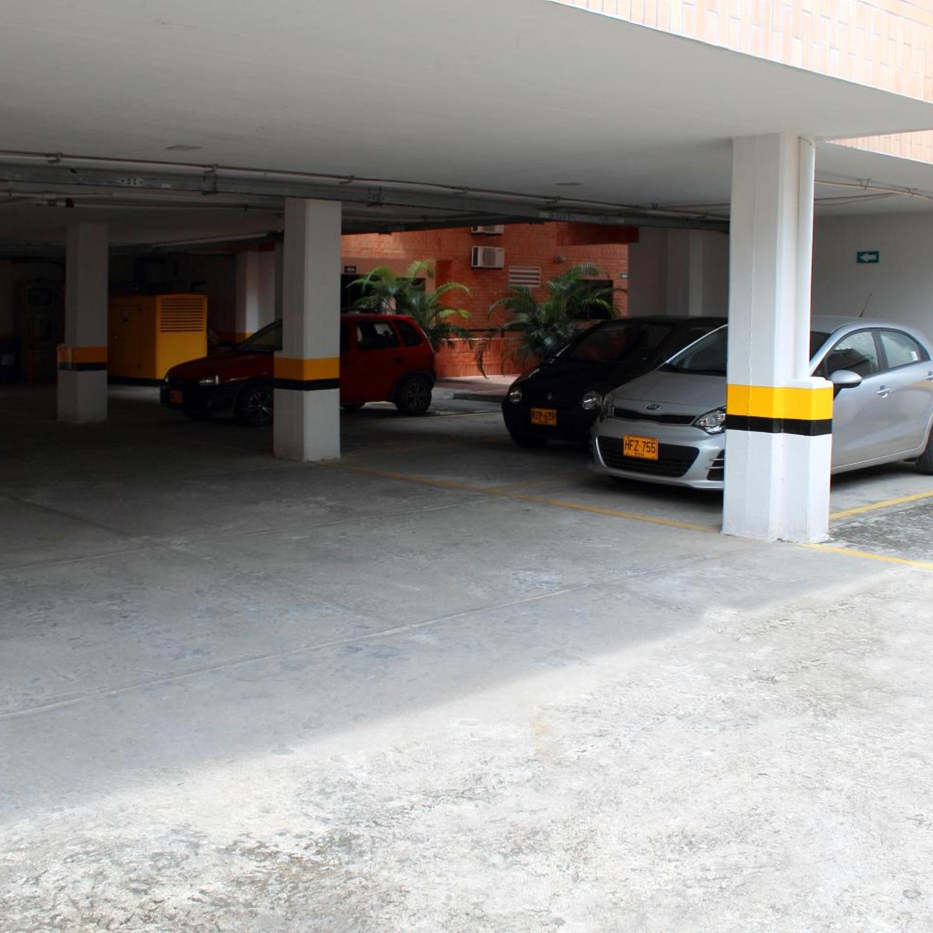 Aparta Hotel Los Cerezos 50/50