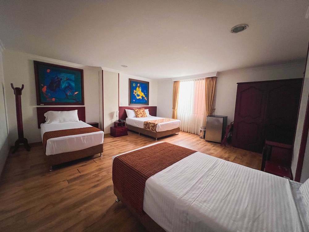 Luxor Plaza Hotel Pereira 20/50
