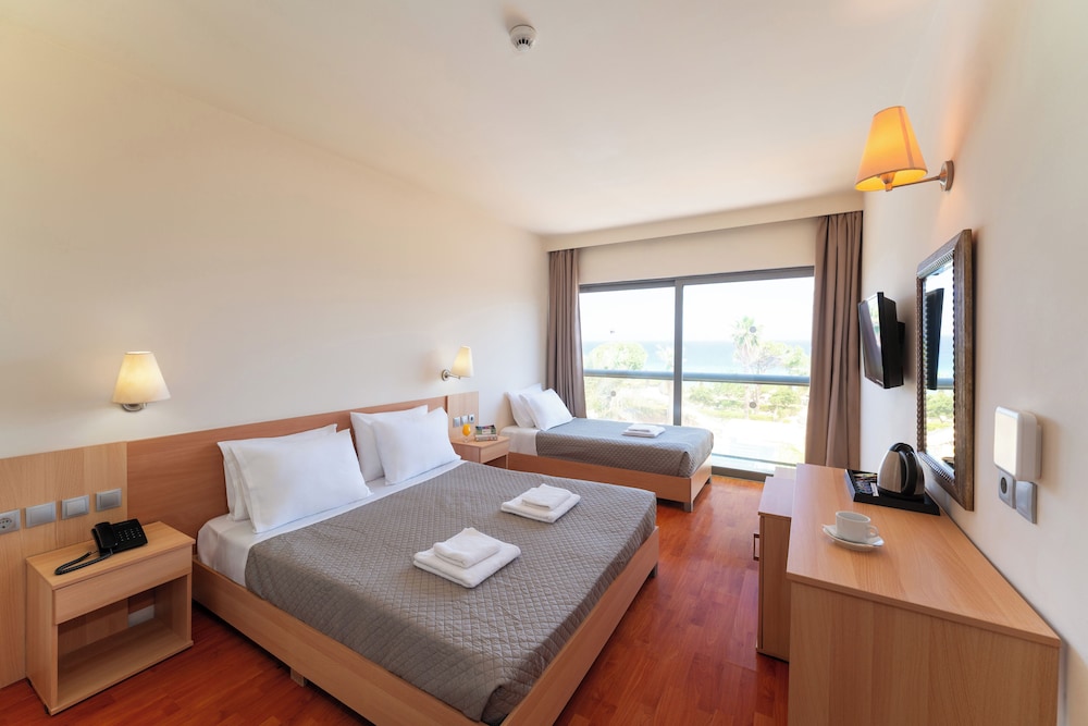 All Senses Ocean Blue Sea Side Resort By Anayia All Inclusive Resorts 7/45