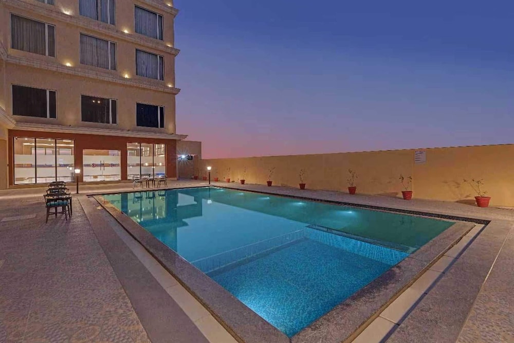 Palette - Hotel Royal Palace Morbi 4/50