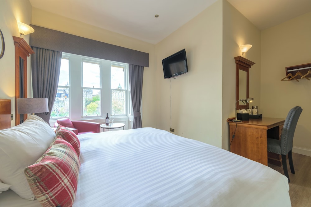 Standard, Double Bed, Prince Street View
