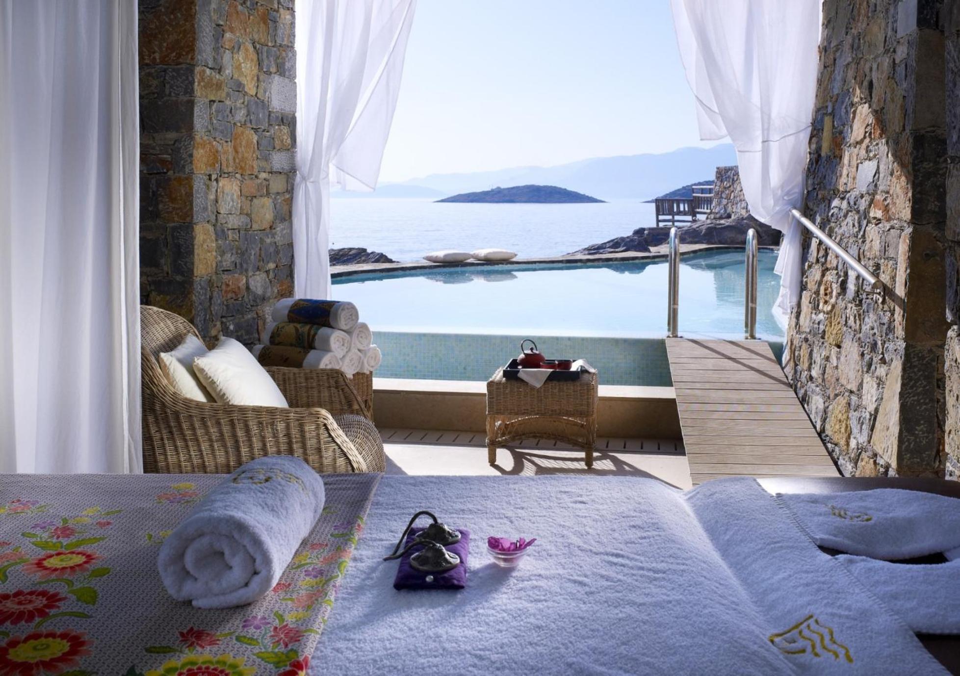 Thalassa Villas 18/50