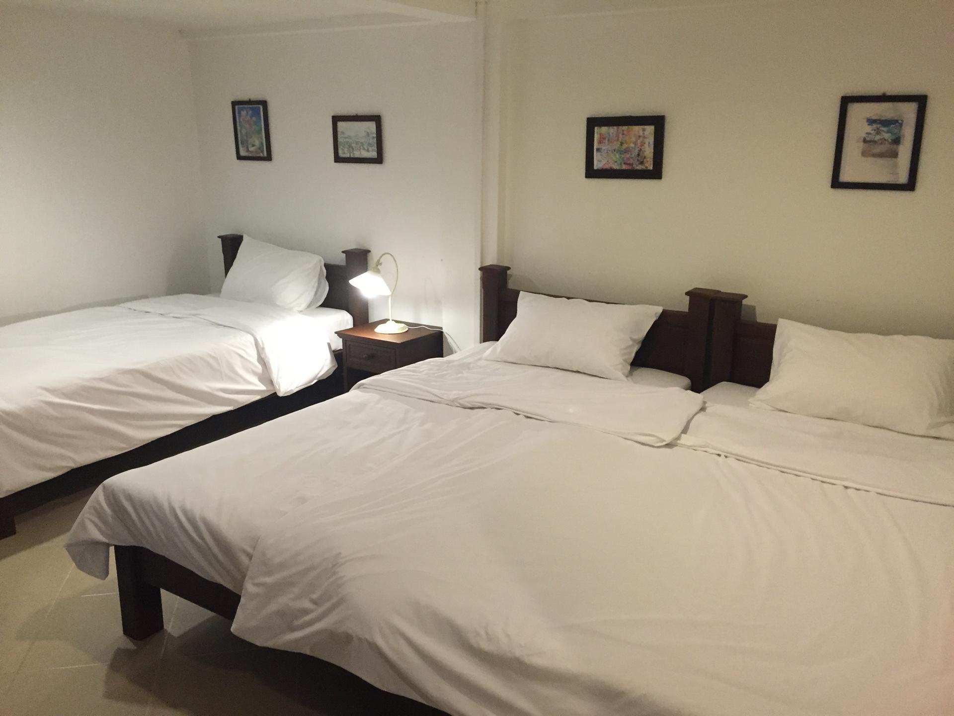 STANDARD, TRIPLE, 3 BEDS
