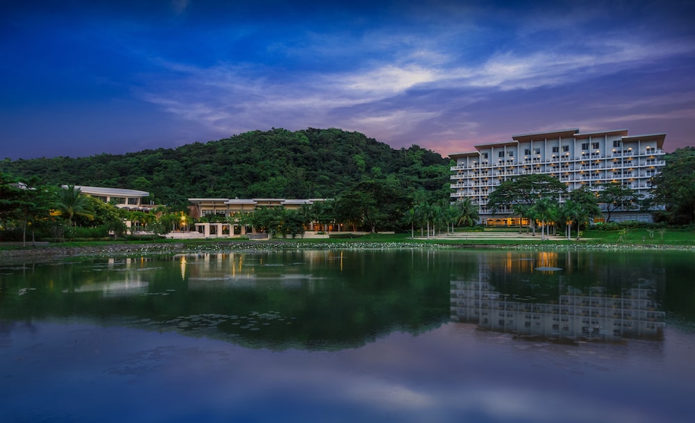Pico Sands Hotel 35/38