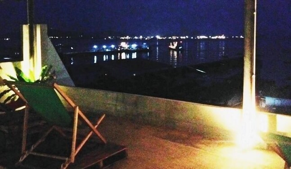 Sattahiptale Boutique Guest House & Hostel 45/50