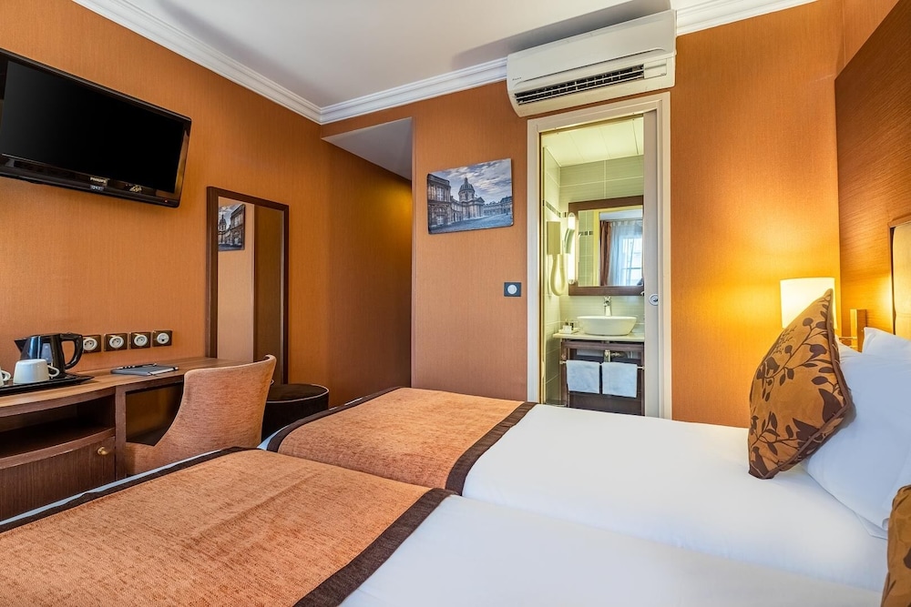 Hotel Saint Honore 7/35