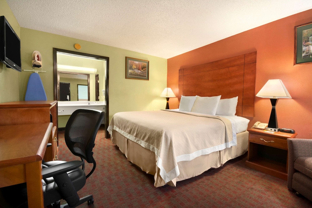 Days Inn By Wyndham Jacksonville Nc 23/68