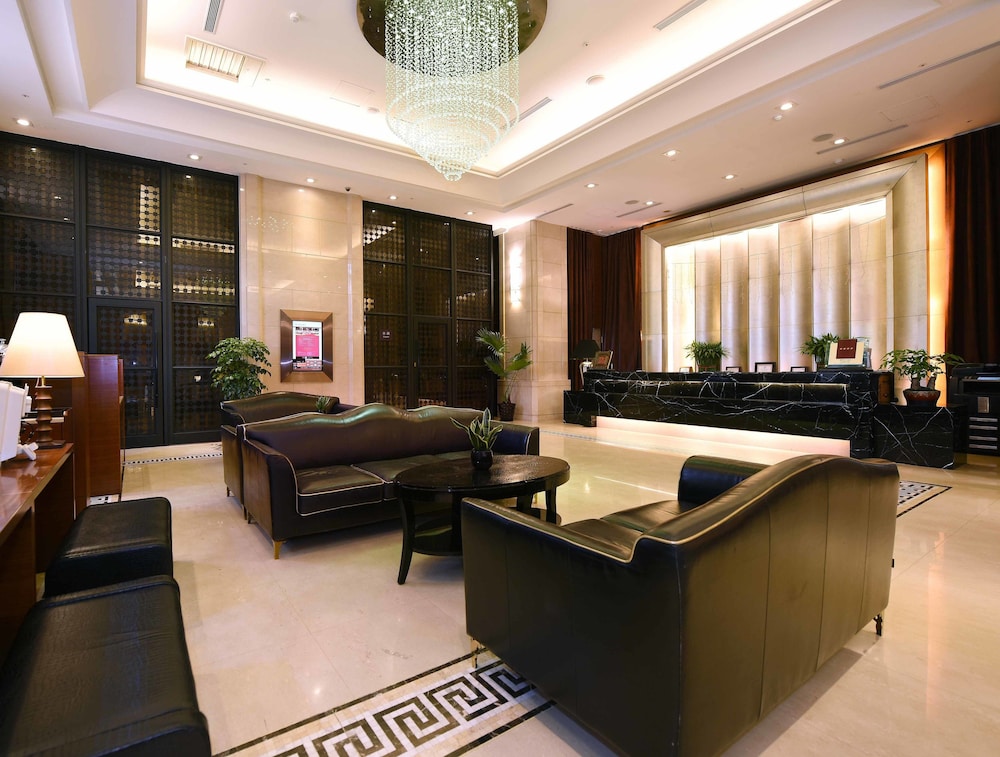 FULLON HOTEL LINKOU 3/22