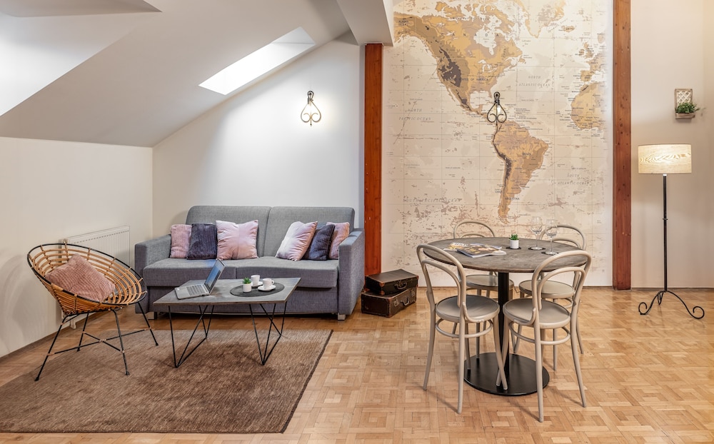 6 Continents Apartments by Adrez Living 22/29