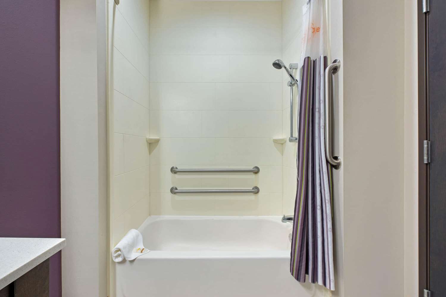 La Quinta Inn And Suites By Wyndham Lake Charles - Westlake 44/45