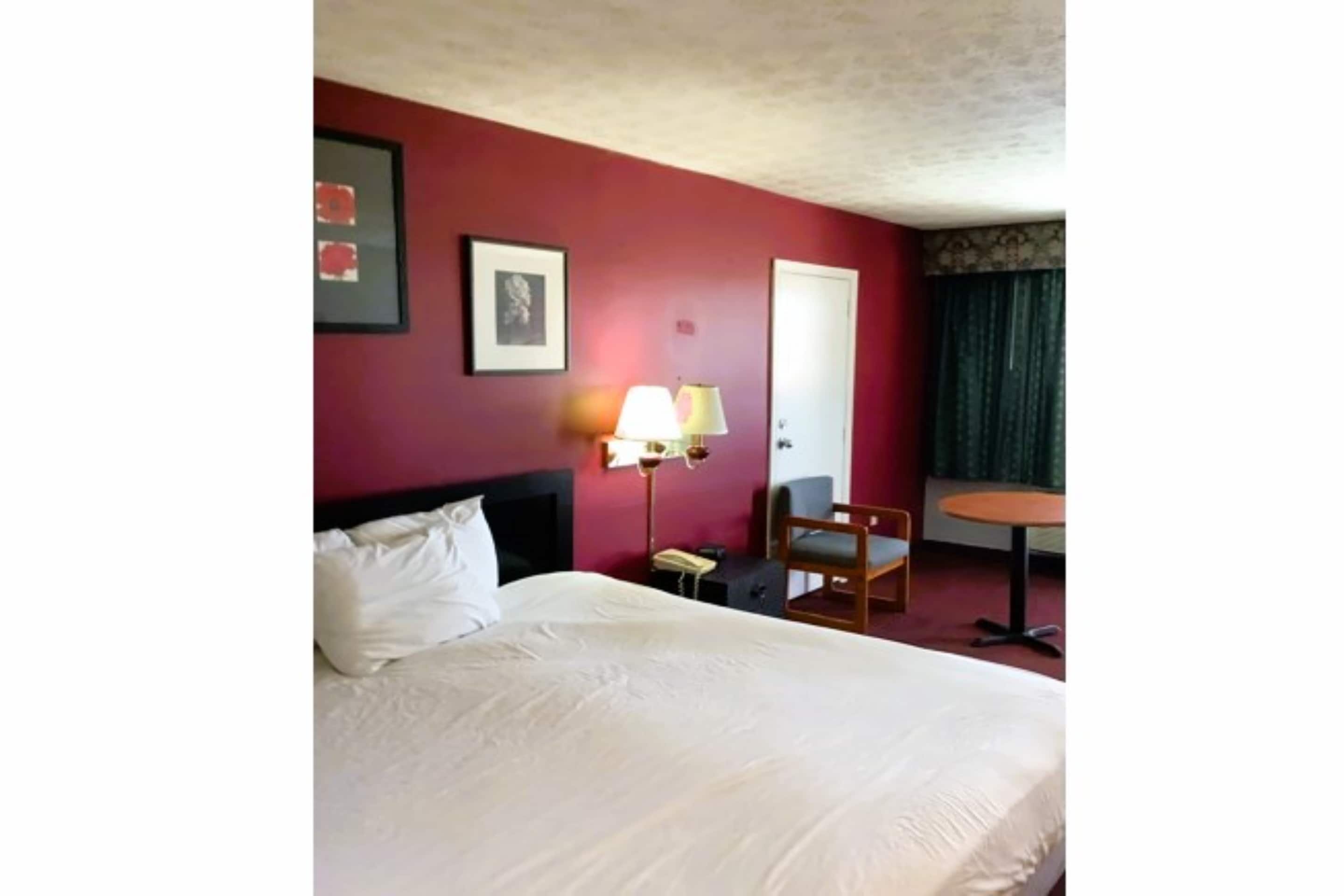 Hotel Georgia near Fairburn/Atlanta 10/41