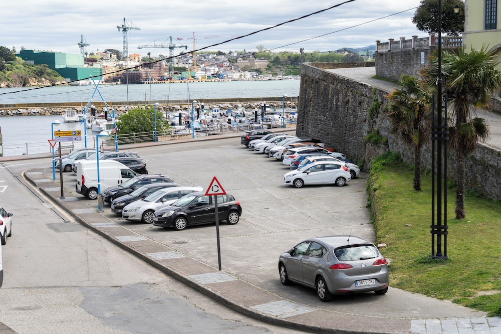 Hotel A. G. Porcillan 38/46