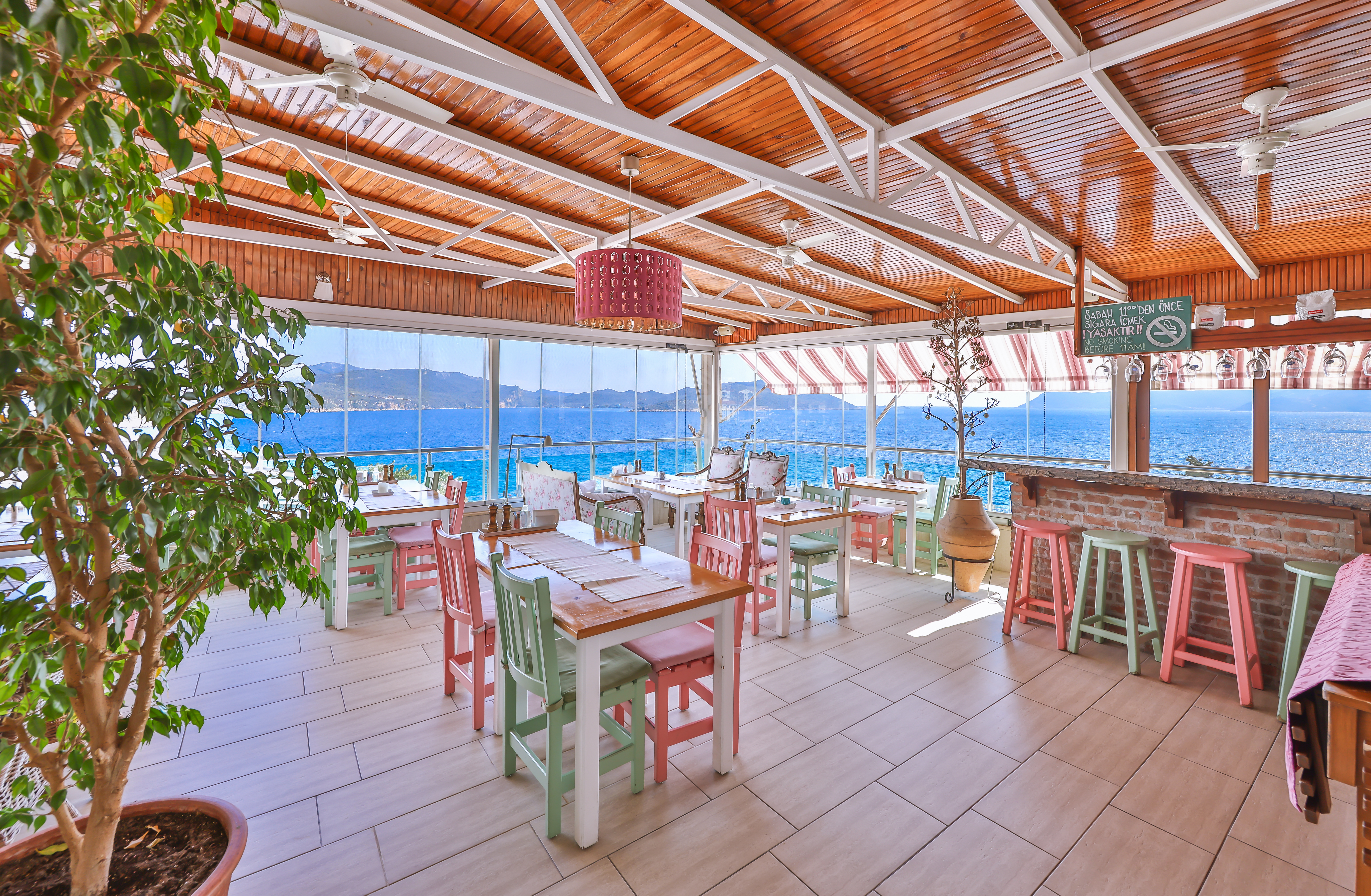 Sonne Hotel 32/49