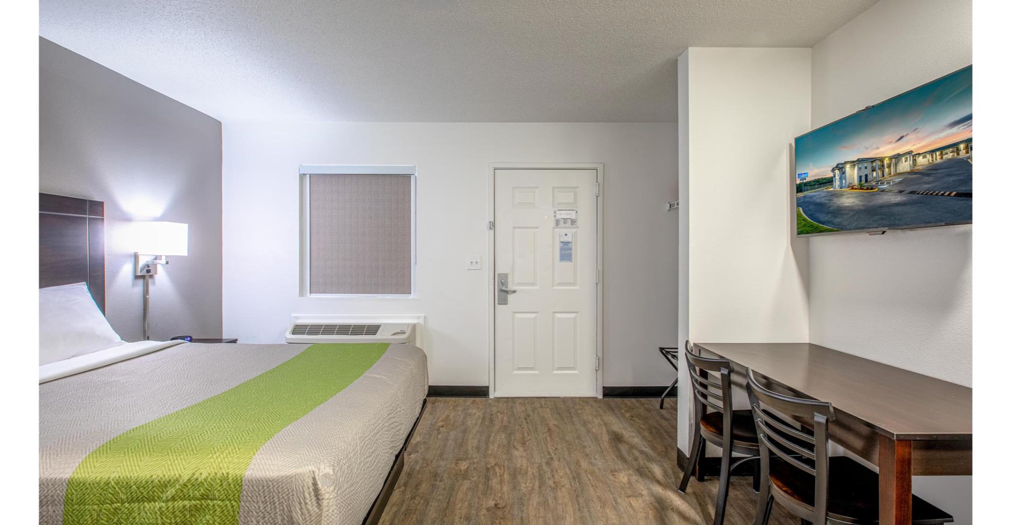 Studio6 Greenville, SC I-85 Near Downtown 25/42