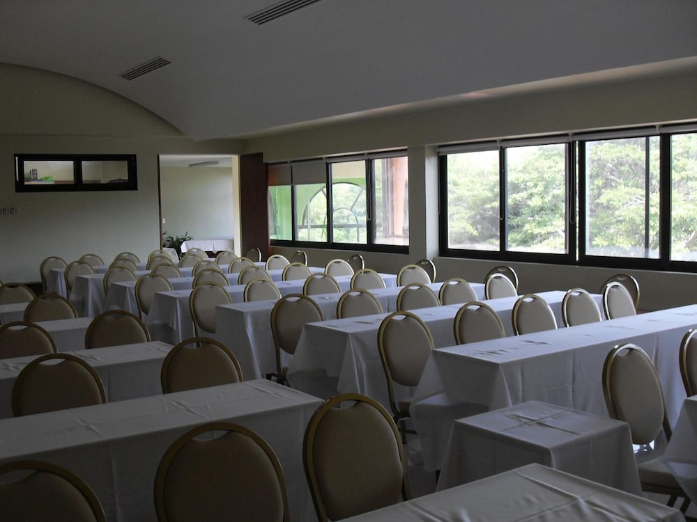 Hotel Playa Cristal 26/47