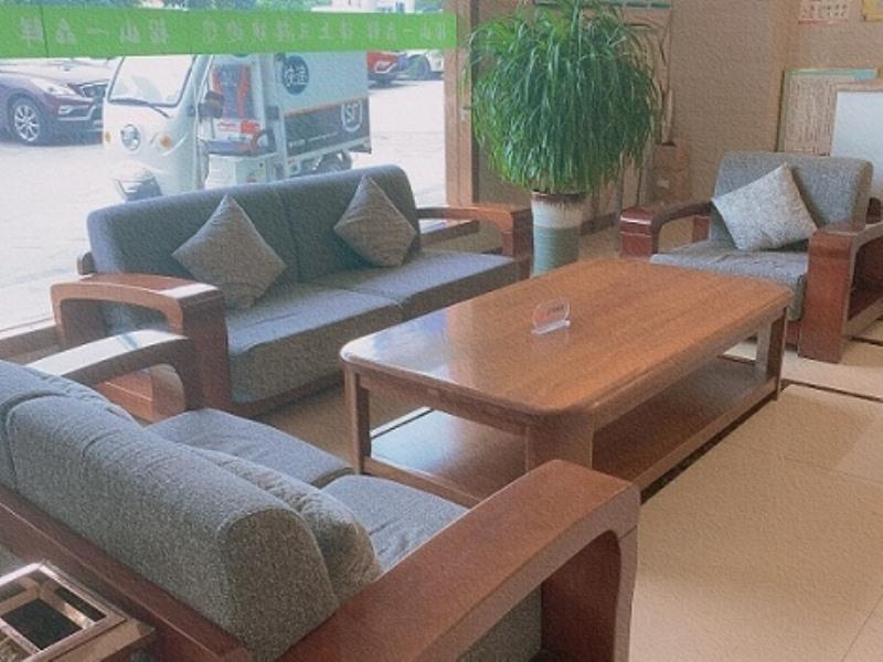 GreenTree Inn Shangrao Yueliangwan Automobile City 18/33