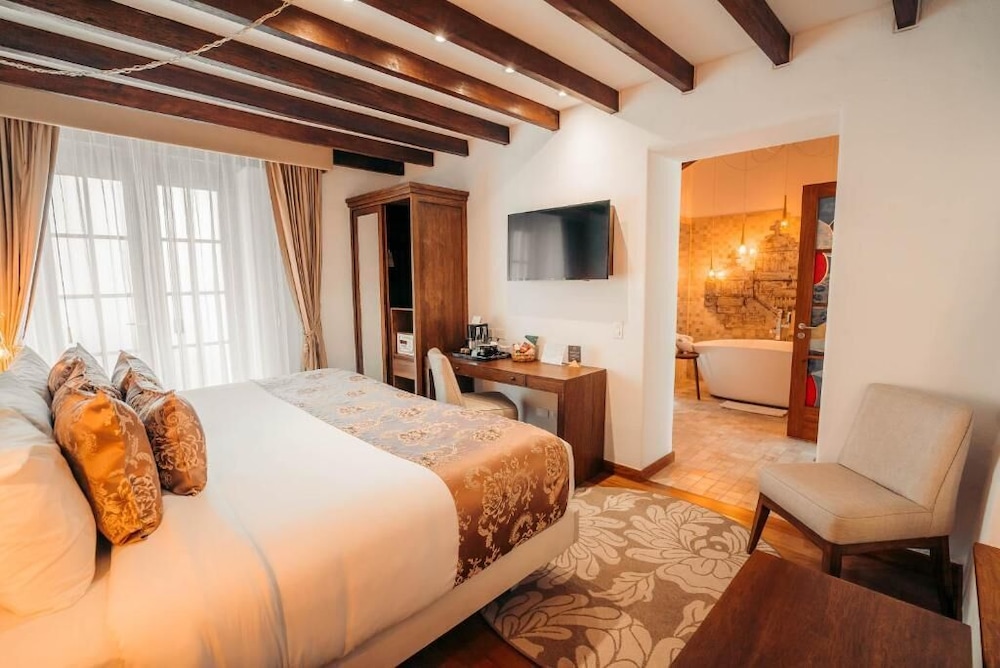 Hotel Mama Cuchara 28/75